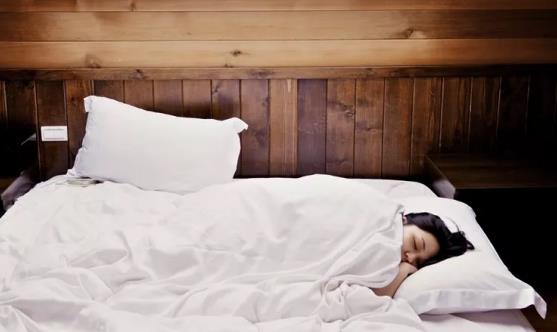 揭示错误的七种睡眠方式 正确的睡眠与养生